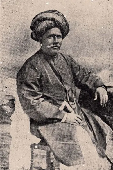 C. W. Damodaram Pillai publishes Tolkappiyam commentary