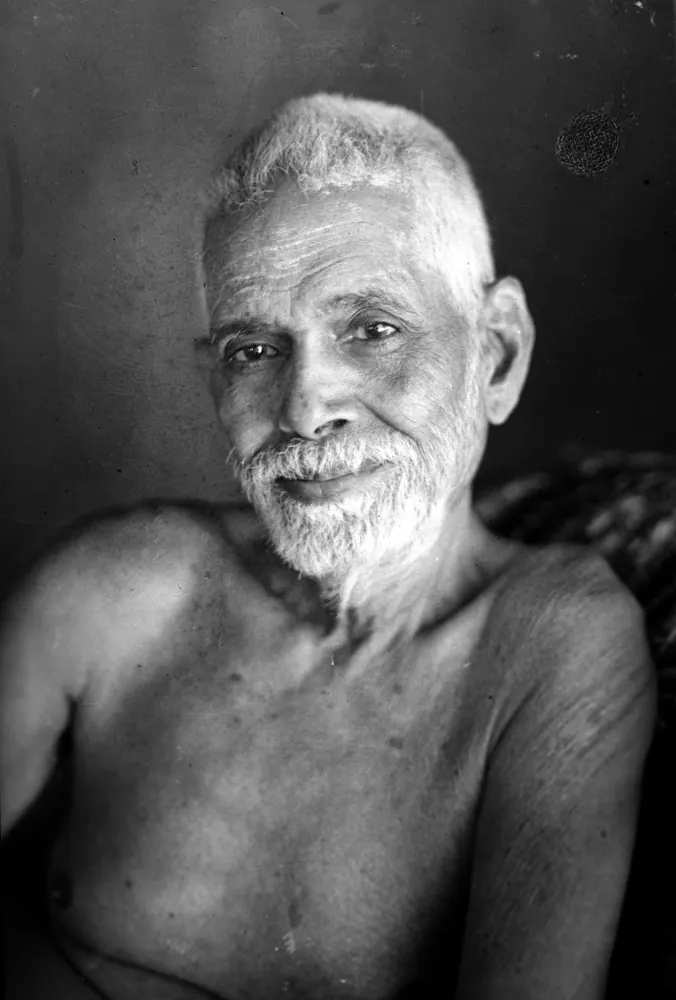 Ramana Maharshi arrives at Tiruvannamalai