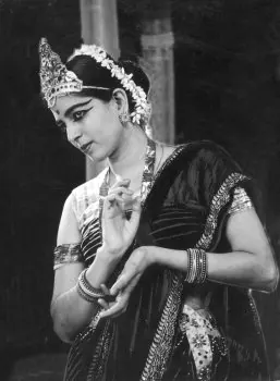 Rukmini Devi's first public Bharatanatyam performance