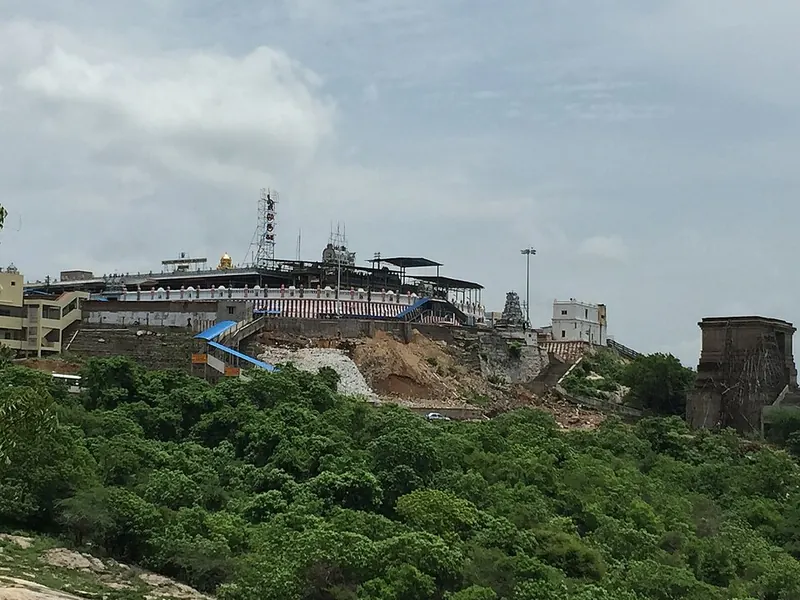 Tiruttani transferred from Andhra Pradesh to Madras State